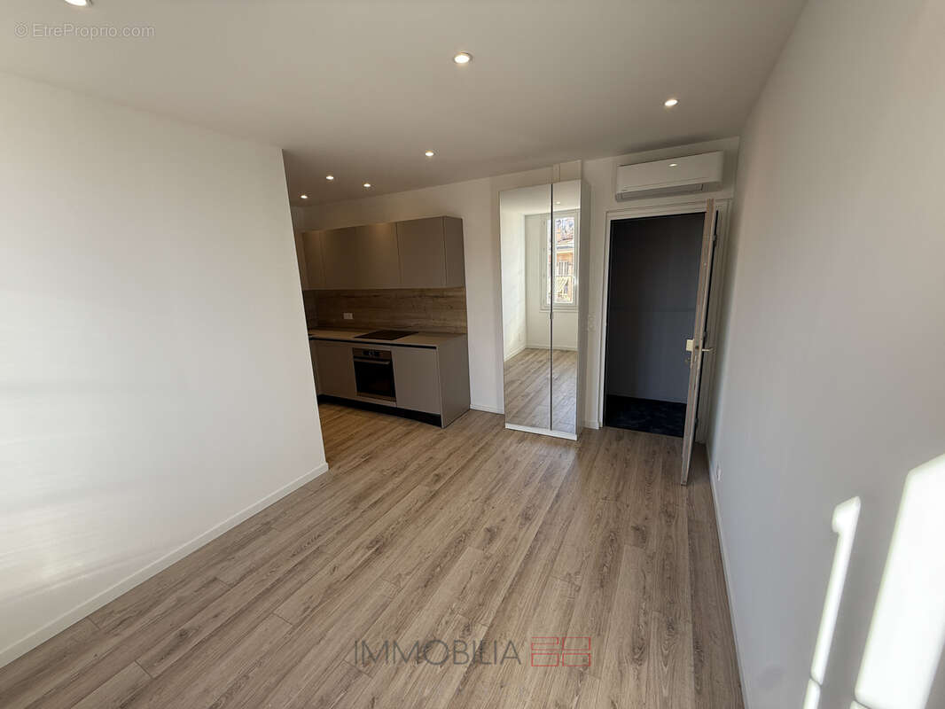 Appartement à BEAUSOLEIL