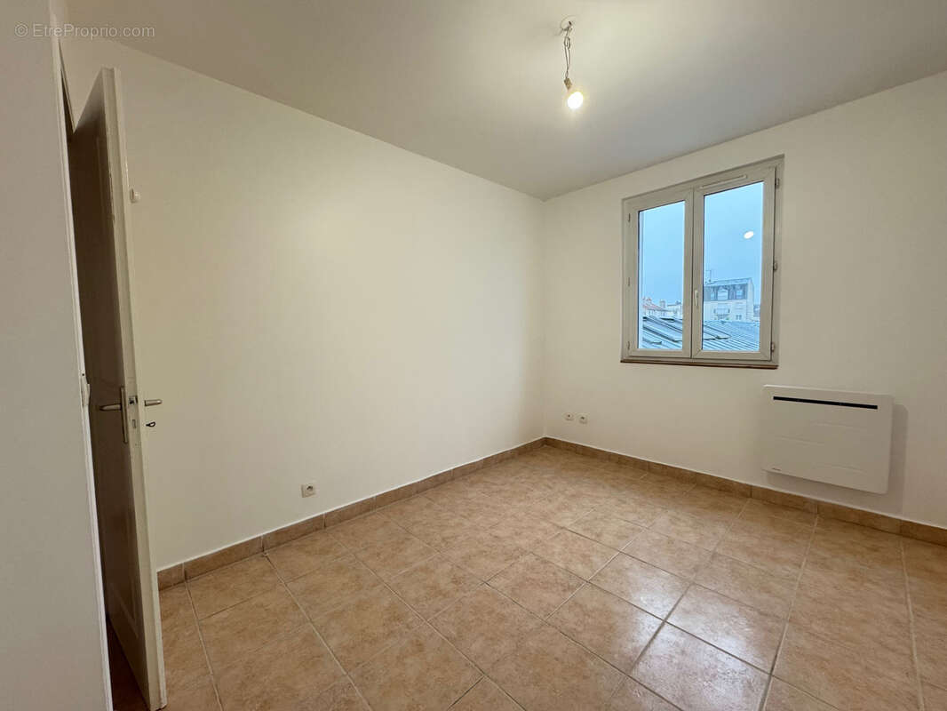 Appartement à SAINT-MAUR-DES-FOSSES