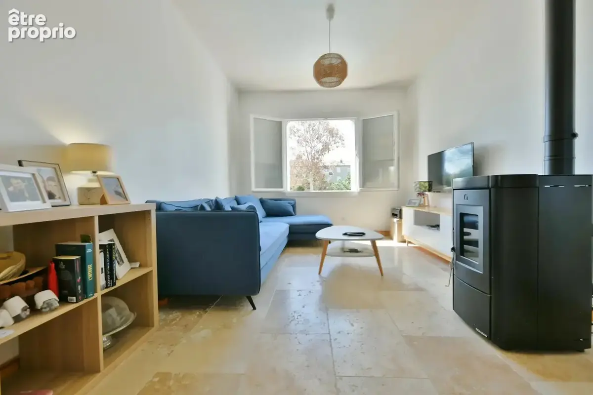 Maison méridionale de 230 m² avec maison d’invités, piscine et jardin dans Uzès - photo 11