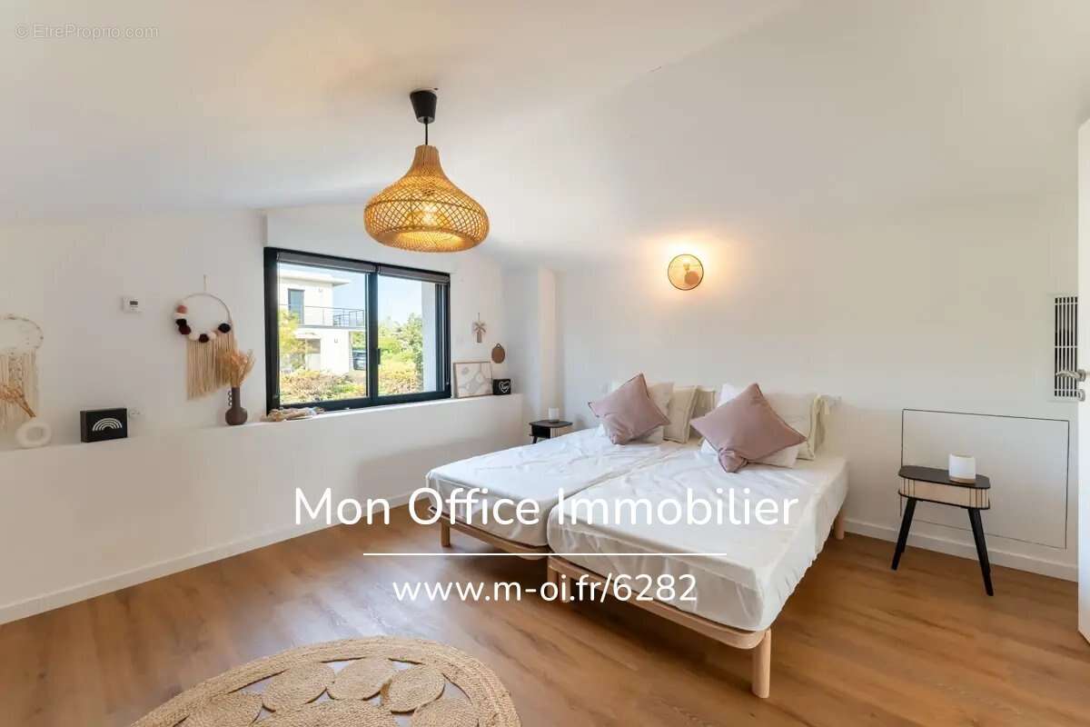 Référence : 6282-SIC - Splendide maison contemporaine vue mer - photo 13