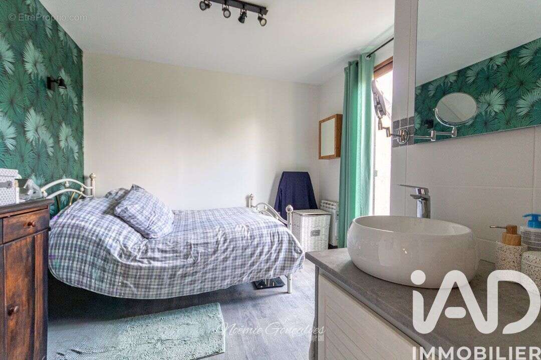 Photo 4 - Maison à SAINT-MARTIN-LA-GARENNE