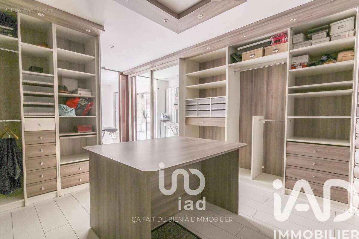 Maison 367 m² à Auffreville-Brasseuil  - photo 7