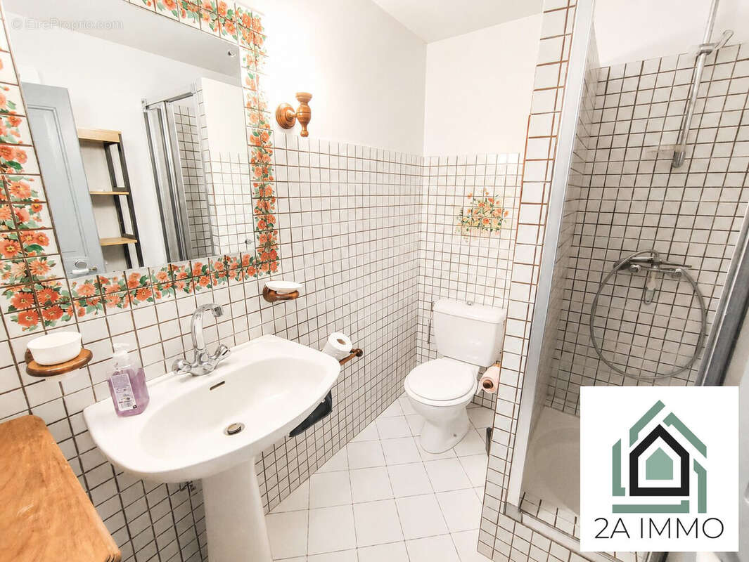 Maison 65 m² à Espinasse  - photo 5