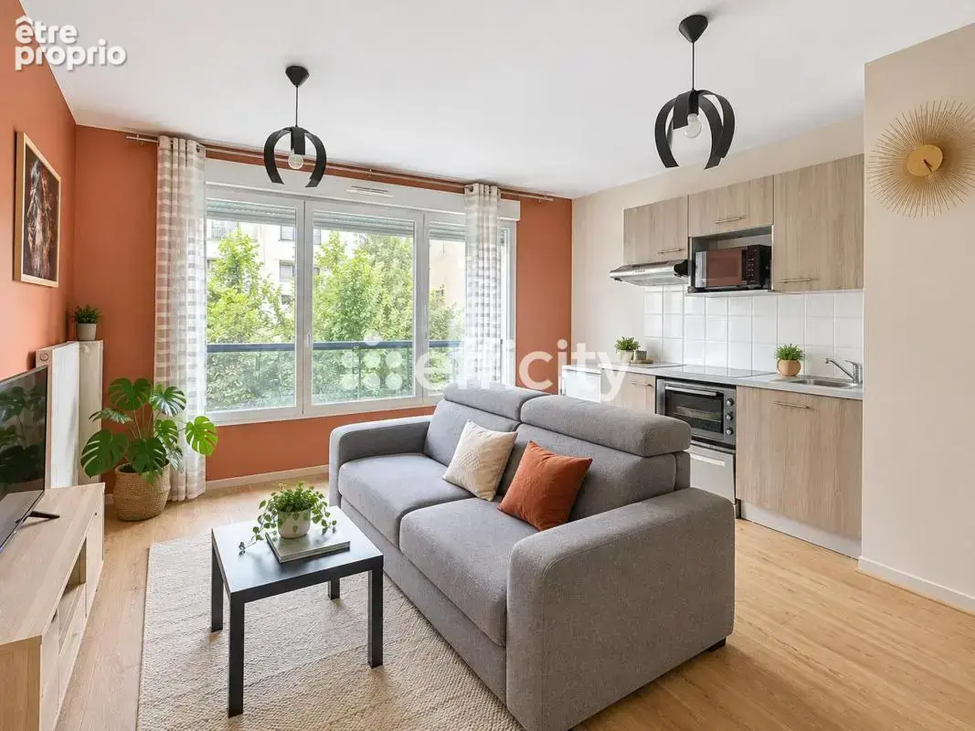 Appartement à FRESNES