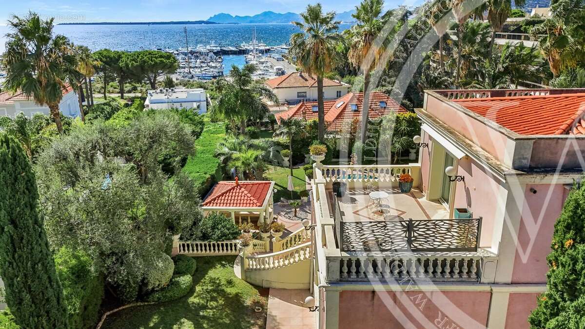 Maison à ANTIBES