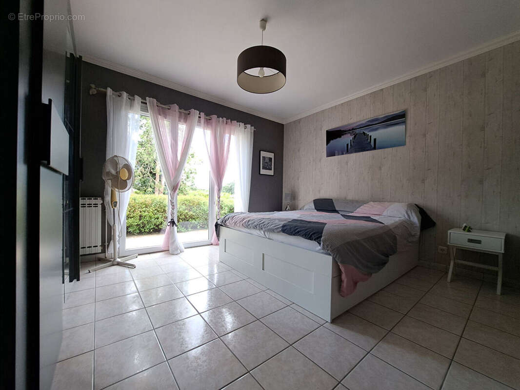 Maison à TRUYES
