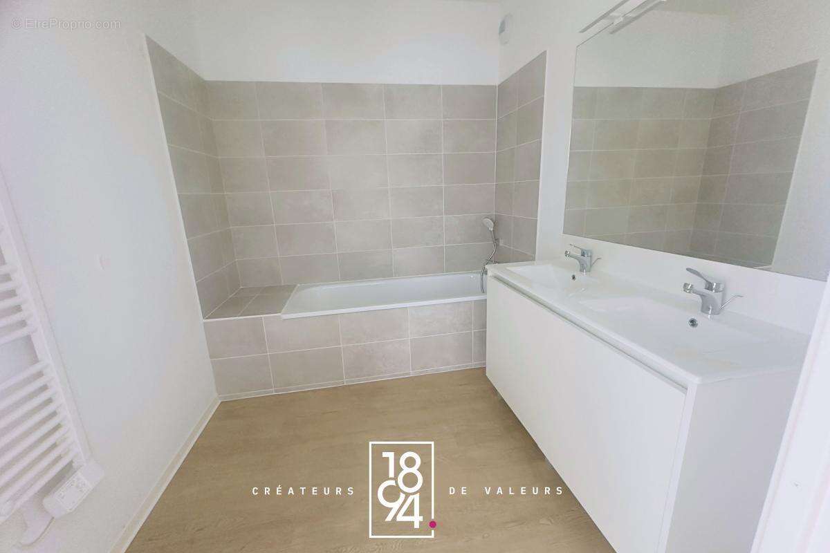 Appartement à NIMES