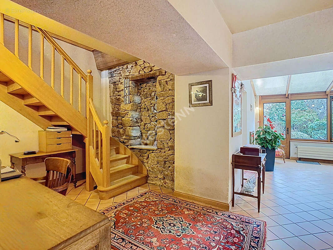 Maison à LE LONGERON