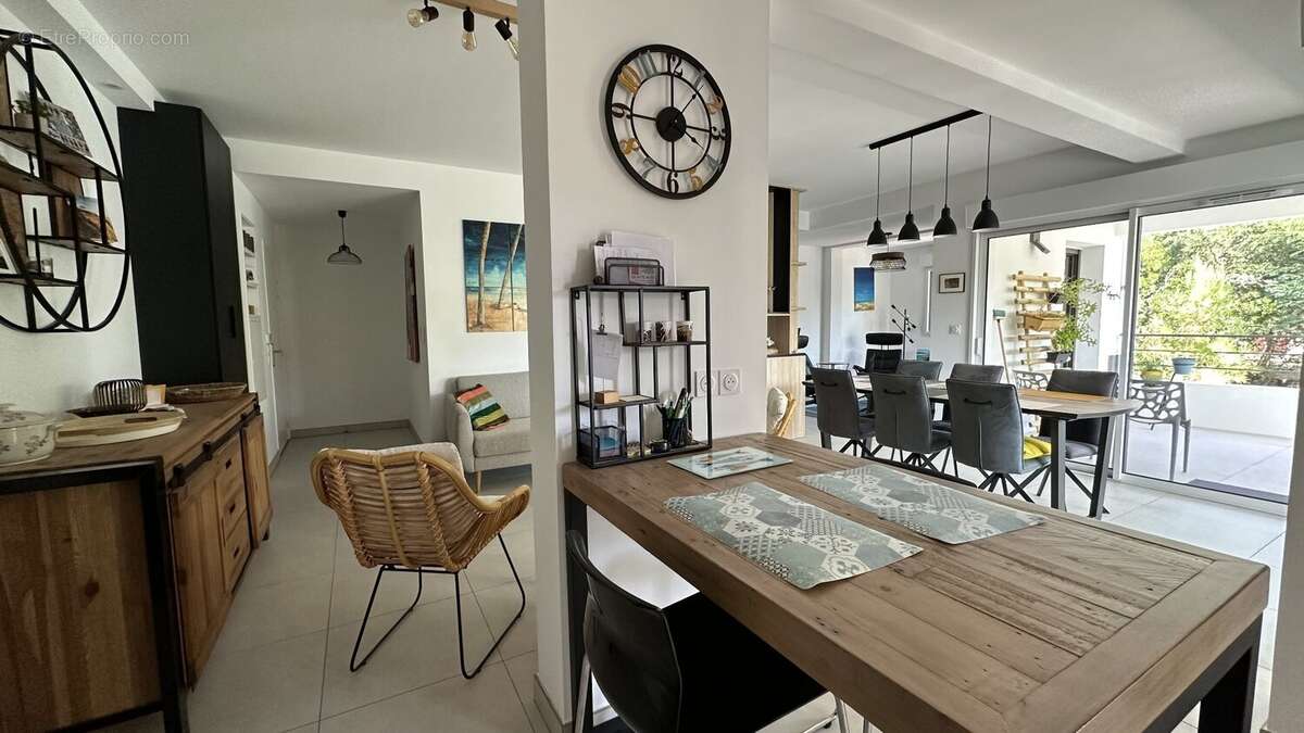 Appartement terrasse de type t4 de 92.25 m2 + 2 terrasses + 2 garages - photo 9