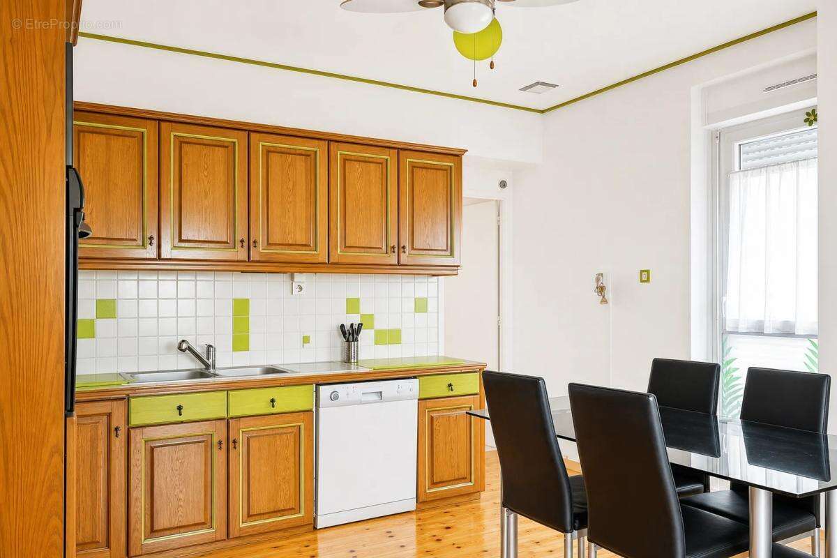 Maison de maître de 222m² à Pergain-Taillac - photo 23