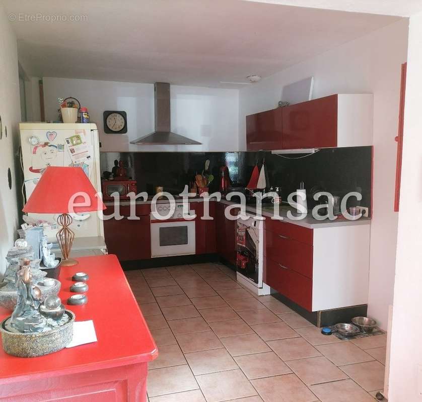 Appartement à FLORENSAC