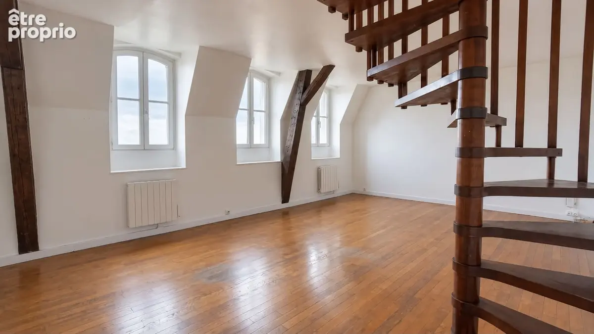 Appartement F4 vue collégiale de Mantes la jolie 112m2 - photo 4