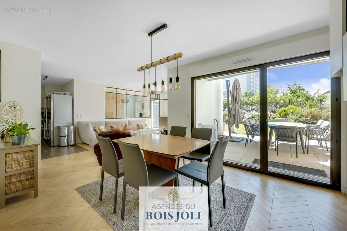 Appartement à ISSY-LES-MOULINEAUX