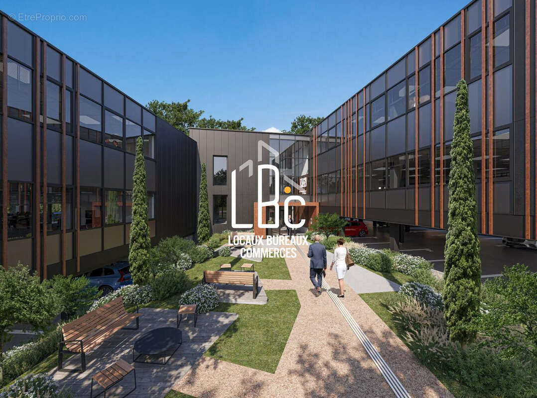 Commerce 2558 m² à Les Sables-D'olonne  - photo 2