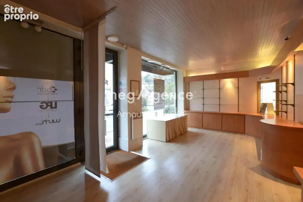Immeuble de rapport dans Sarlat - photo 3