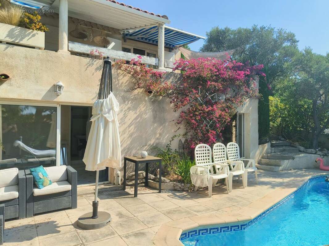 Maison 135 m² à Sausset-Les-Pins  - photo 2