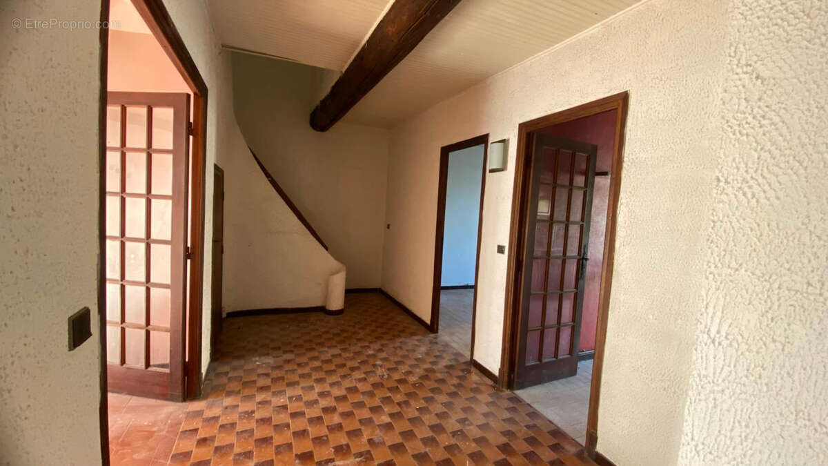 Maison à LEZIGNAN-CORBIERES