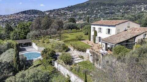 Maison à GRASSE