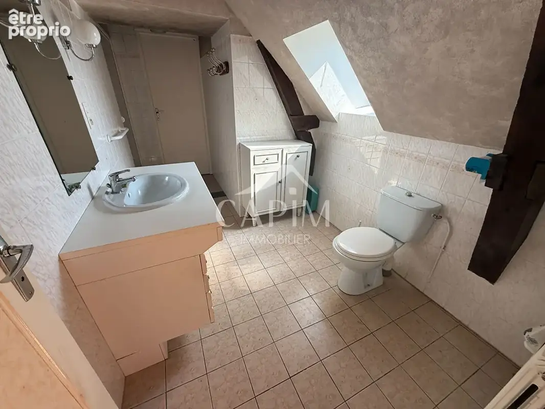 Louvigné Du désert-Authentique corps de ferme avec dépendances sur plus de 3,6 hectares- 163m² hab- 5 Chambres-Dépendances +1000 - photo 12