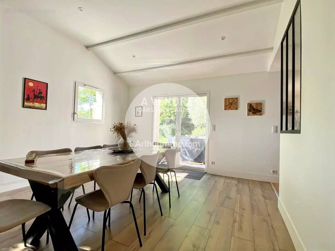 Vie de plain-pied pour cette maison familiale de 4 chambres - photo 5