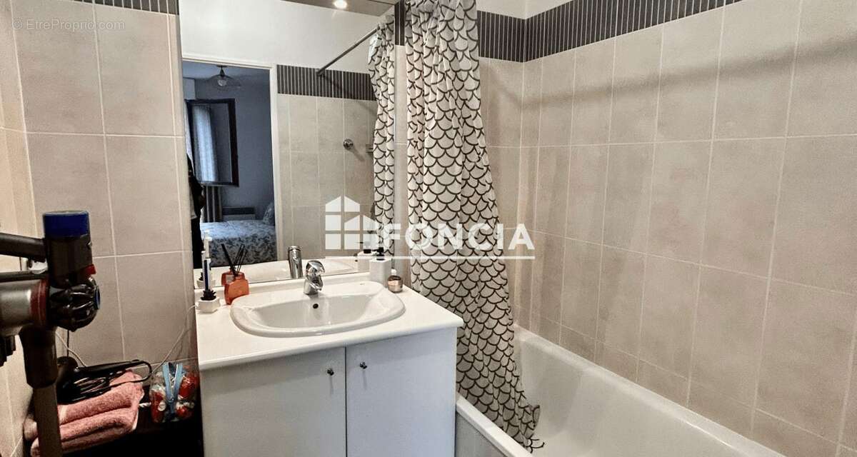 Appartement à ASNIERES-SUR-SEINE