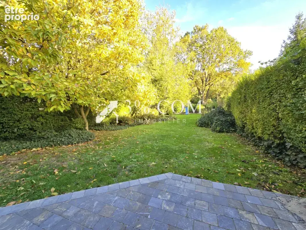 Maison semi-ndividuelle avec 4 chambres, un garage et un gra - photo 27