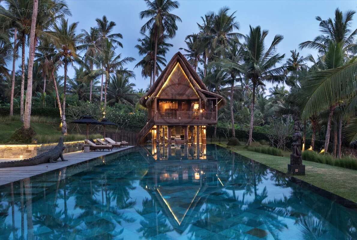 Chef-d'œuvre rare en bord de mer - Domaine patrimonial en pleine propriété sur la côte ouest intacte de Bali - photo 31