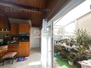 Maison de ville 2 chambres centre Langon - IDÉAL POUR UN INVESTISSEUR - photo 2