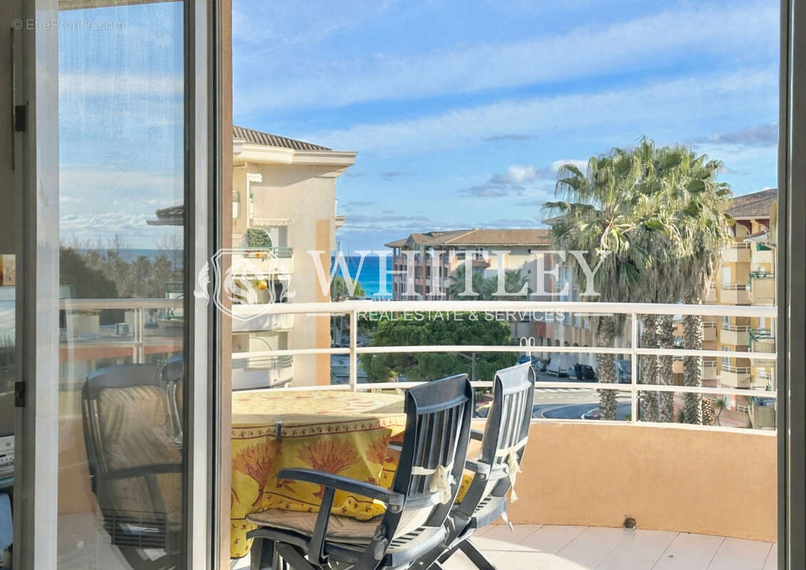 Appartement à FREJUS