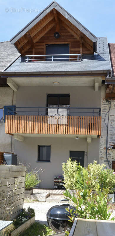 Maison à SAINT-JORIOZ