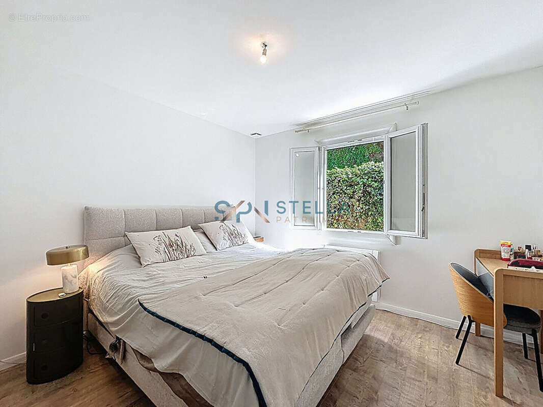 Maison avec dépendances et piscine - photo 5