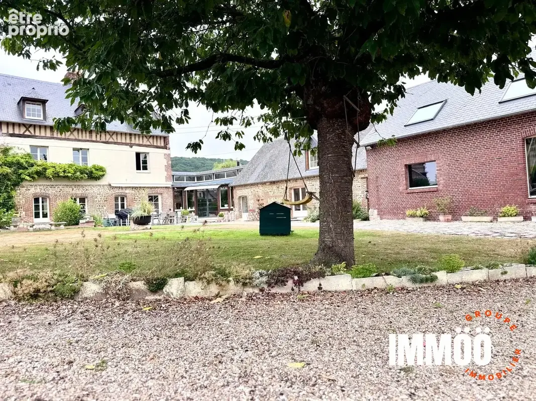 Maison 9 pièces 280 m² à vendre à Grainville-La-Teinturiere (76450) - photo 2