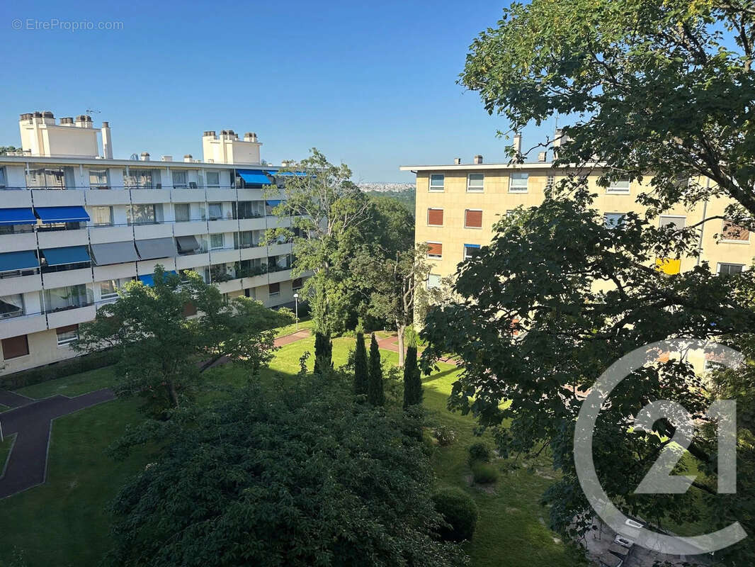 Appartement 59 m² à Saint-Cloud  - photo 11