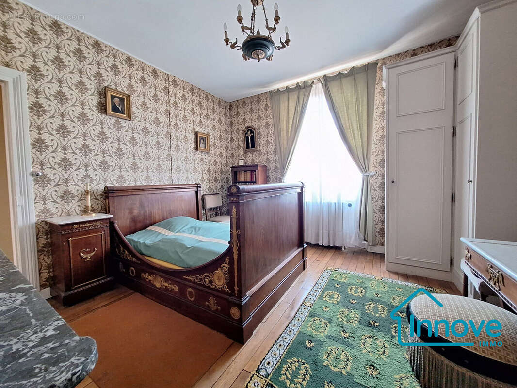 Maison à VERSAILLES