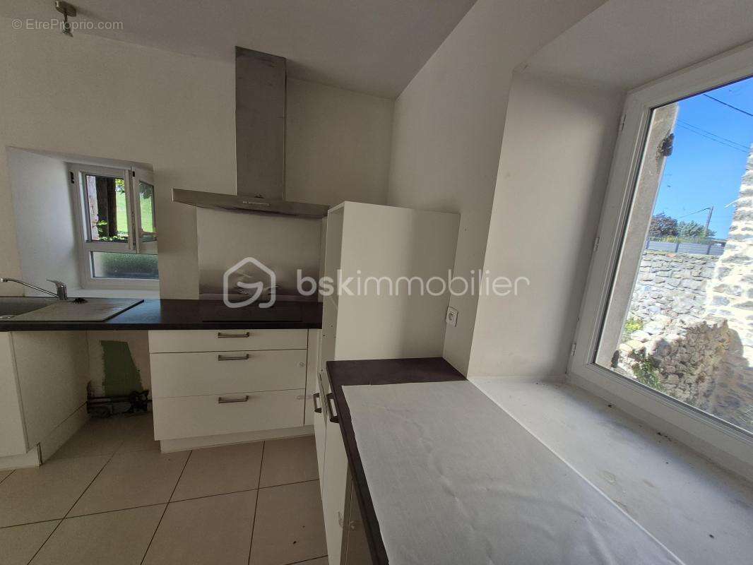 Maison à LACHAPELLE-SOUS-AUBENAS