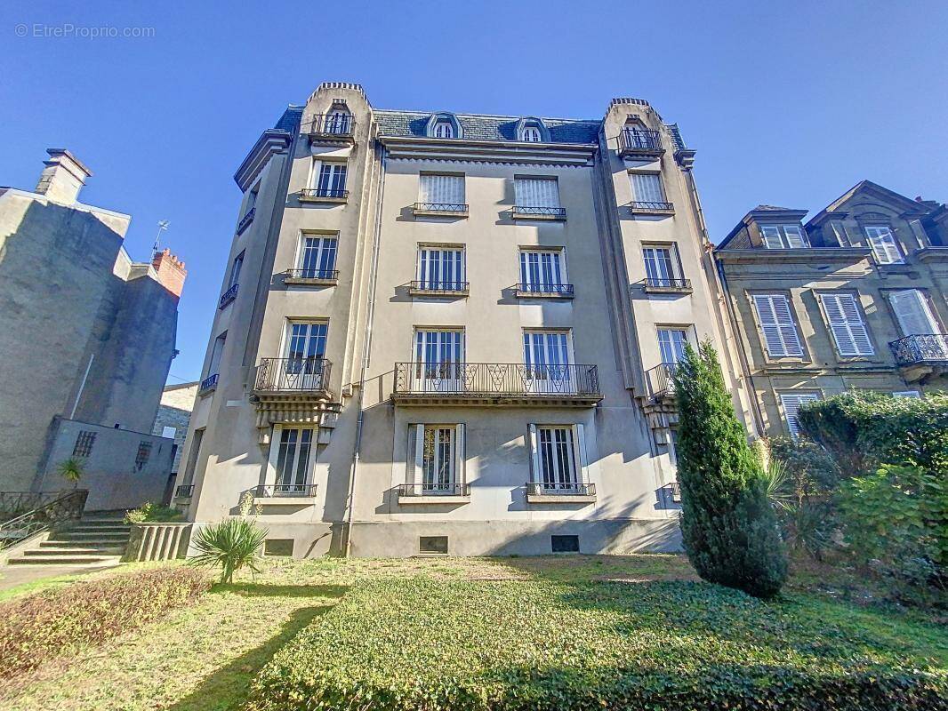 Appartement à BRIVE-LA-GAILLARDE