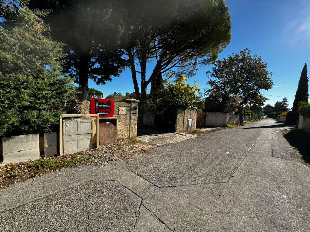 Terrain à PIERREVERT