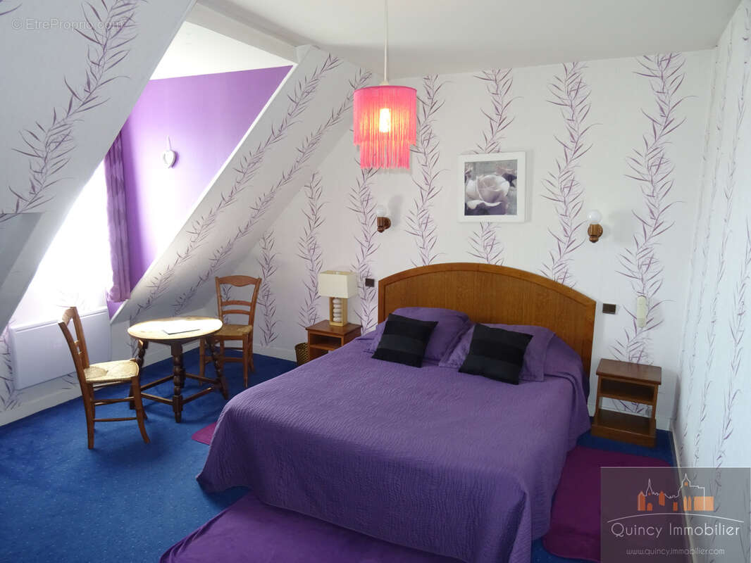 Commerce à SAINT-PERE