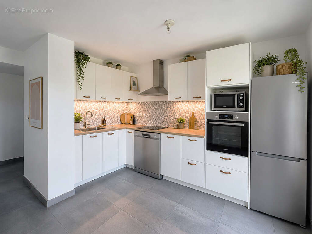 Appartement à MARSEILLE-12E