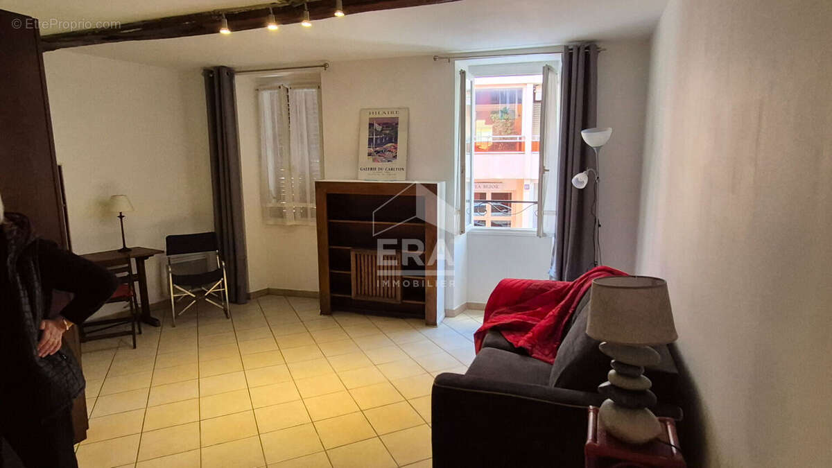 Appartement à LE CANNET