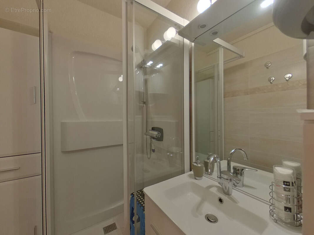 Appartement à LES THUILES