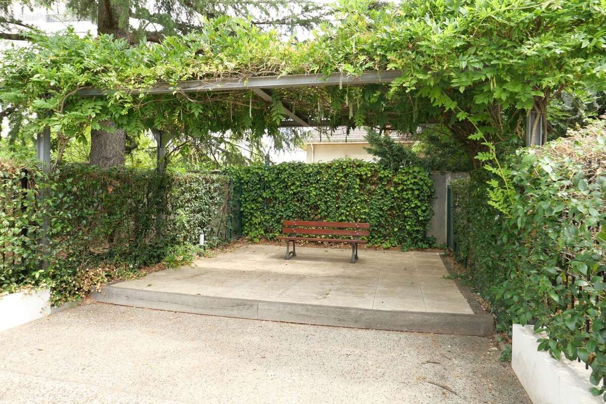 Appartement 59 m² à Tassin-La-Demi-Lune  - photo 8