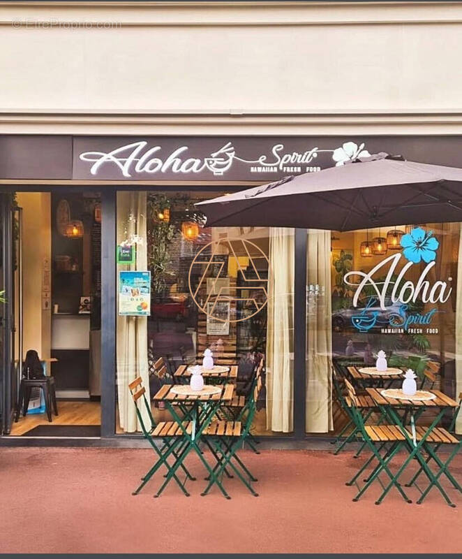 Autre à SAINT-MAUR-DES-FOSSES