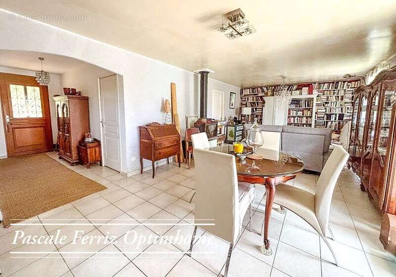 BEAUCHALOT 31360 - Charmante Maison Plain-pied T5 - 104m² - 4 Chambres sur terrain de 888m² - photo 6