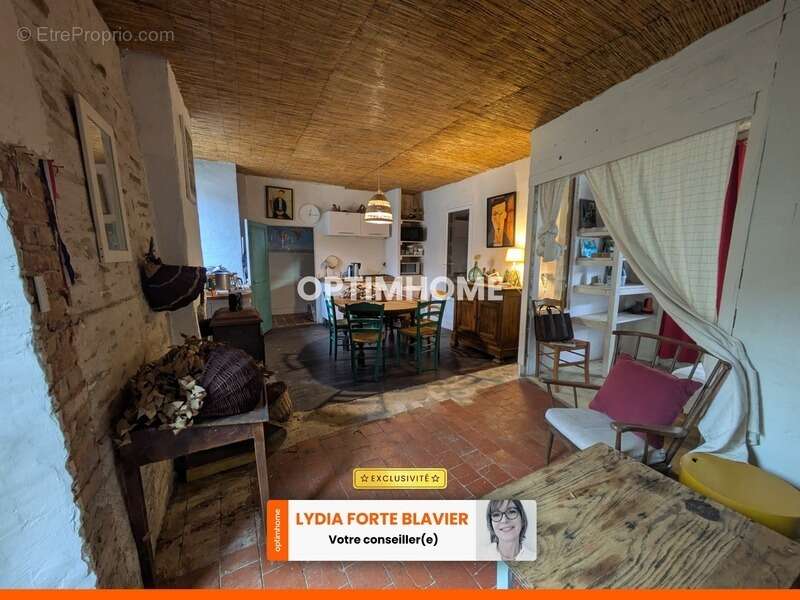 Maison à CUZION