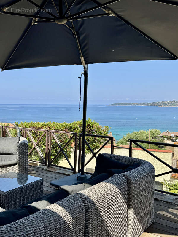 Maison T3 semi-mitoyenne pleine vue mer - photo 9
