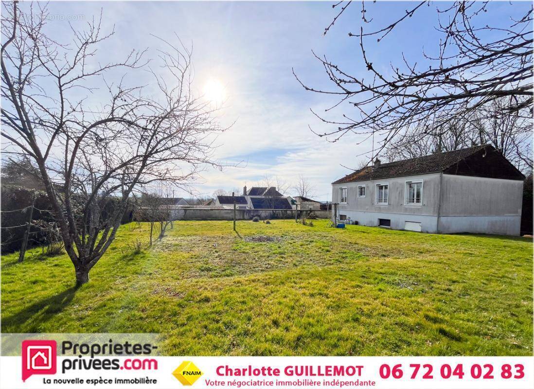 Maison à JEU-MALOCHES