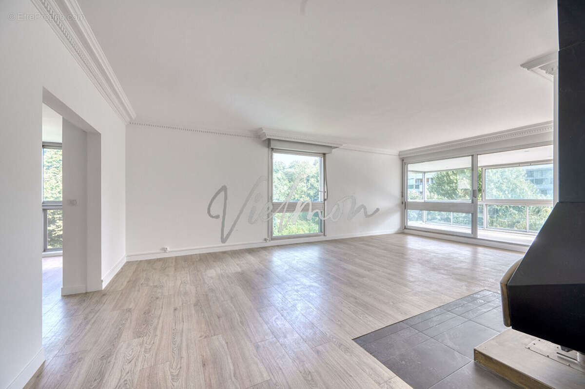 Appartement à LE CHESNAY