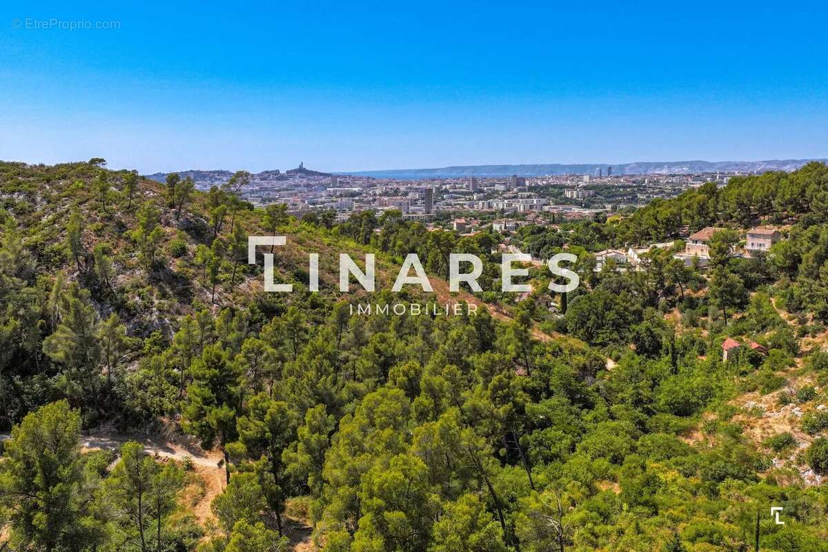 Maison à MARSEILLE-9E