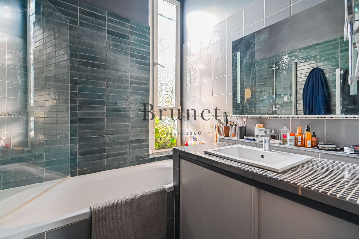 Appartement à SAINT-MAUR-DES-FOSSES